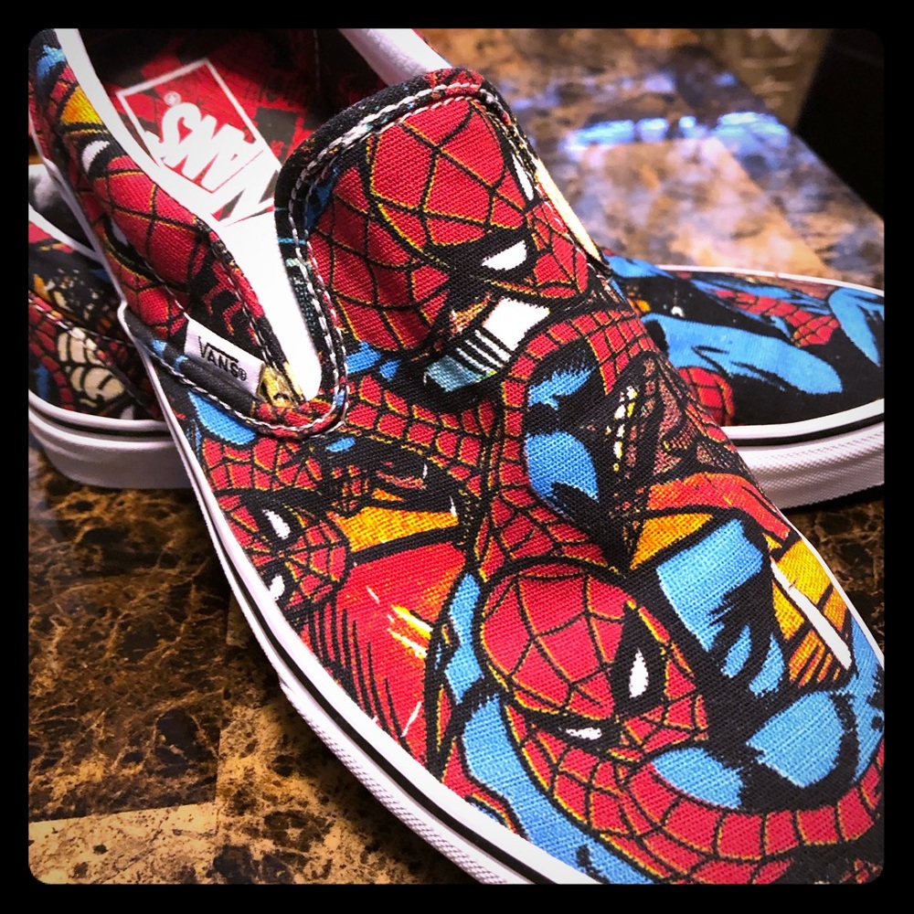 Vans Unisex Marvel Spider-Man sneaker